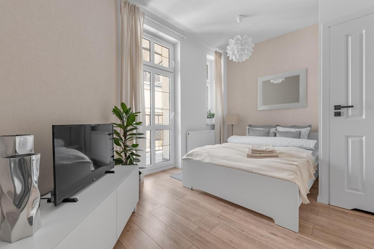 קטוביץ Harbor Apartments - Zabrska מראה חיצוני תמונה